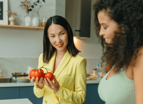 Title image: Nutrition coach Q & A