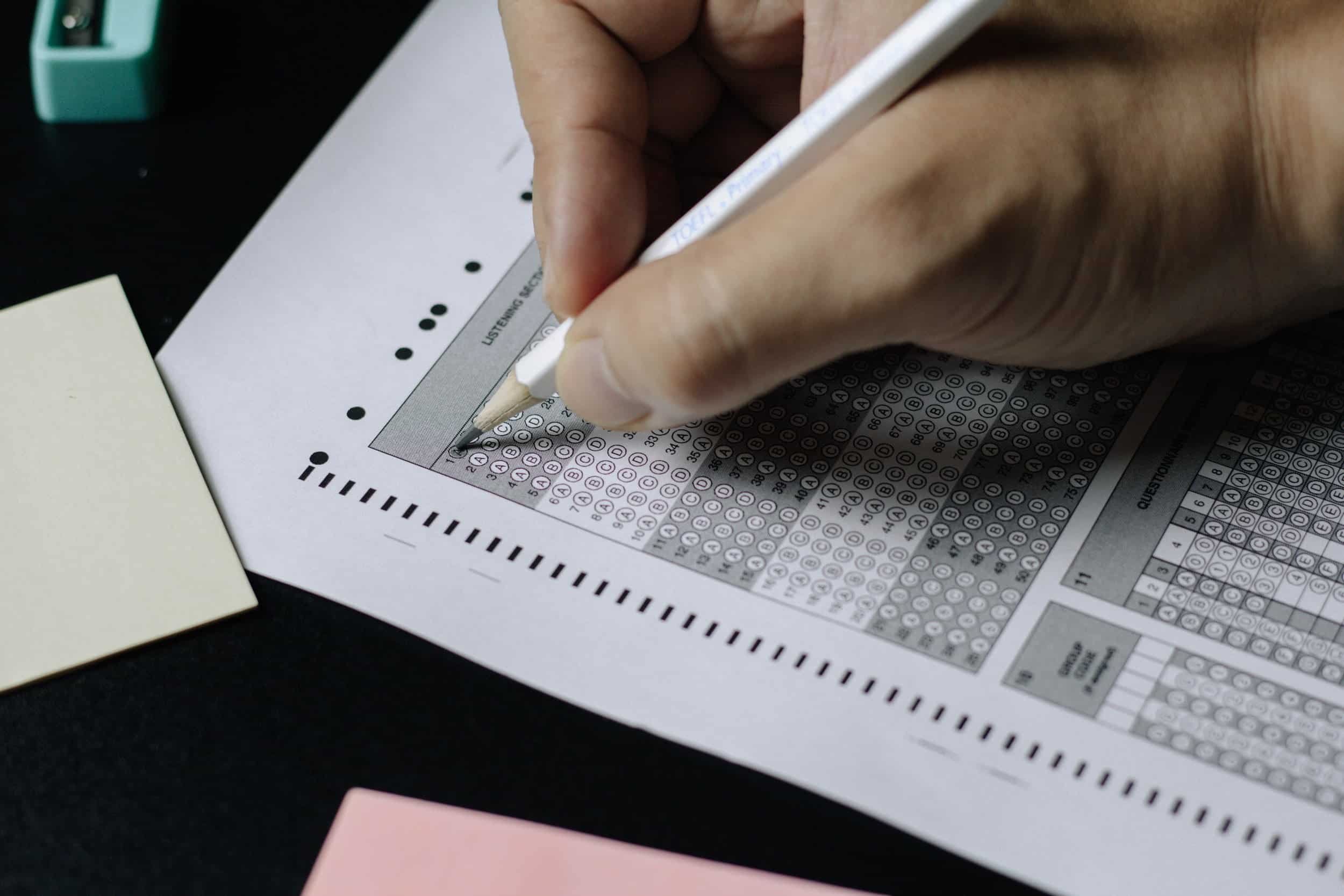 Title image: How is the LSAT scored?