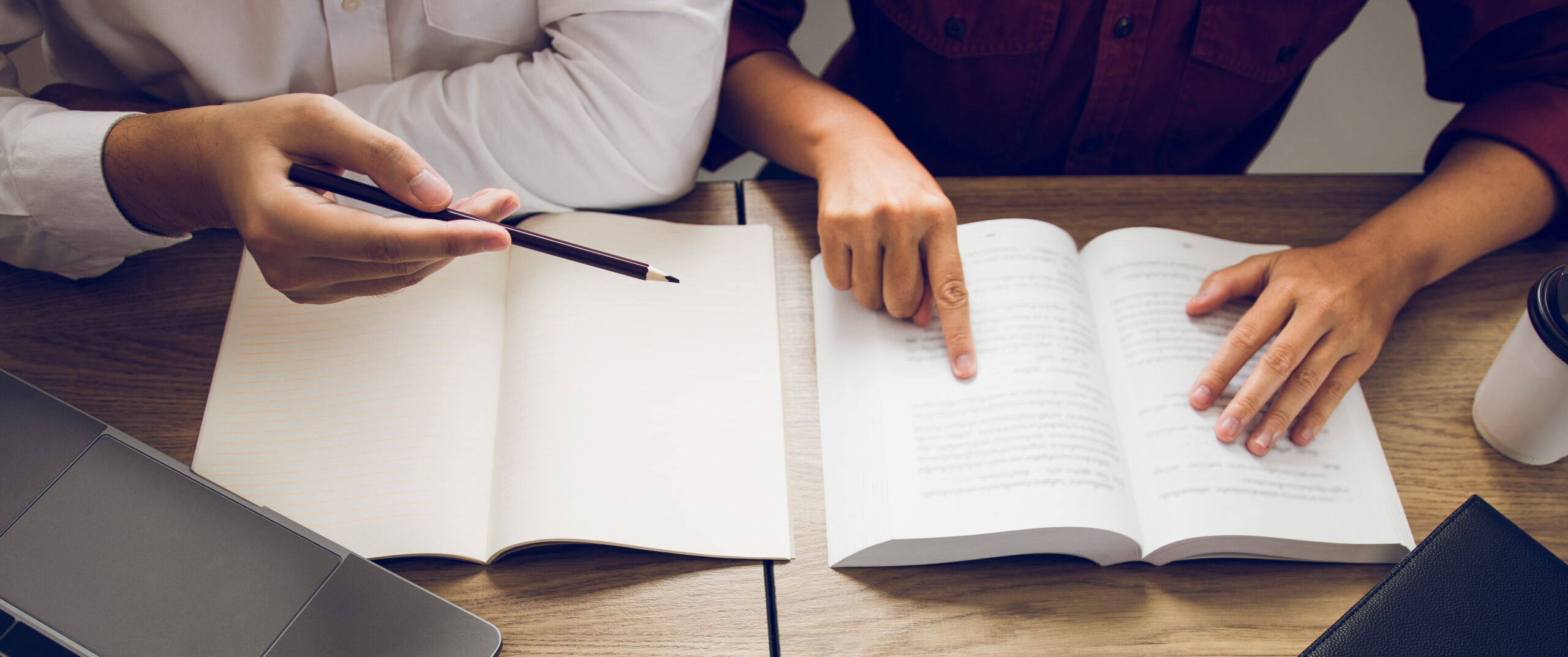 How to Choose Between a GMAT Course, Tutor, and Self-Study